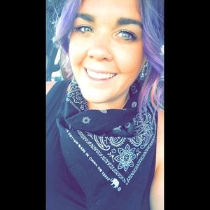 Meet your Posher, Sunney